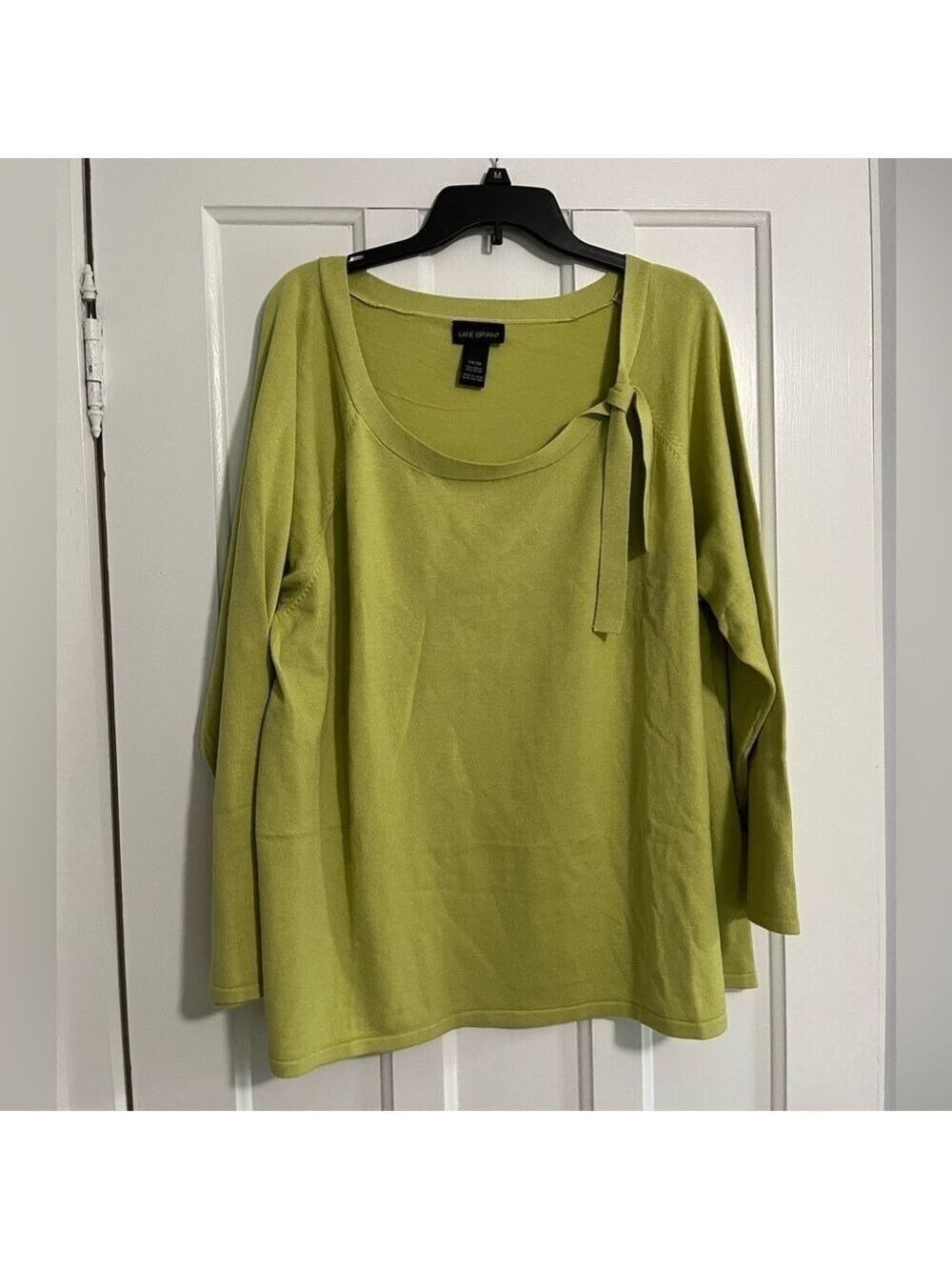 Lane Bryant Sweater Light Lime Green 26/28W Side Neck Tie Lightweight EUC